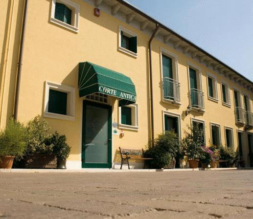 Corte Antica Villafranca di Verona